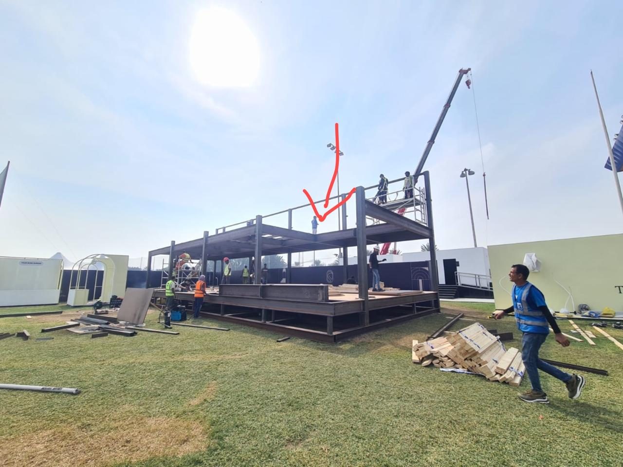 Structural steel erection on an AL NIMRA site — photograph 10
