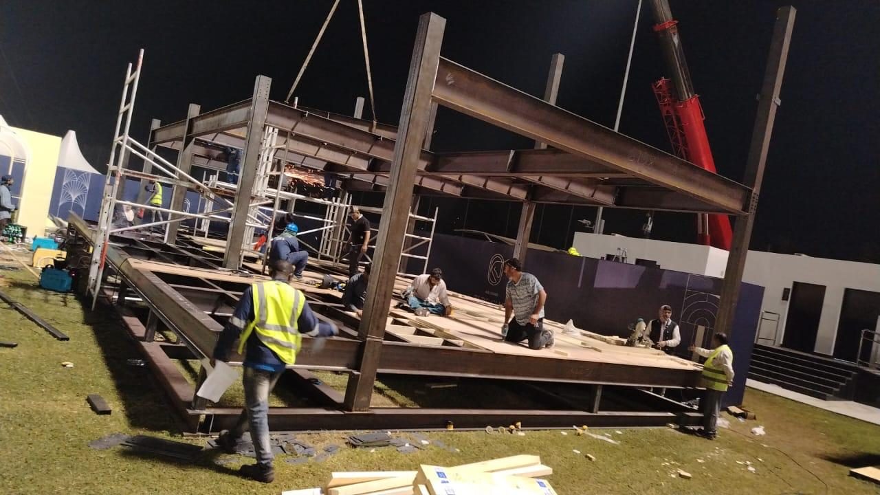 Structural steel erection on an AL NIMRA site — photograph 18